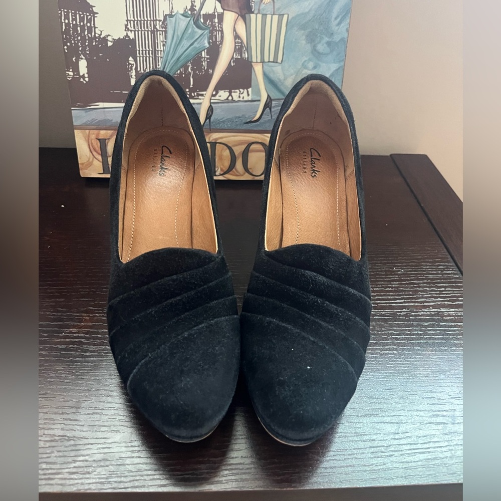 Clarks Women's Black Suede Shoes